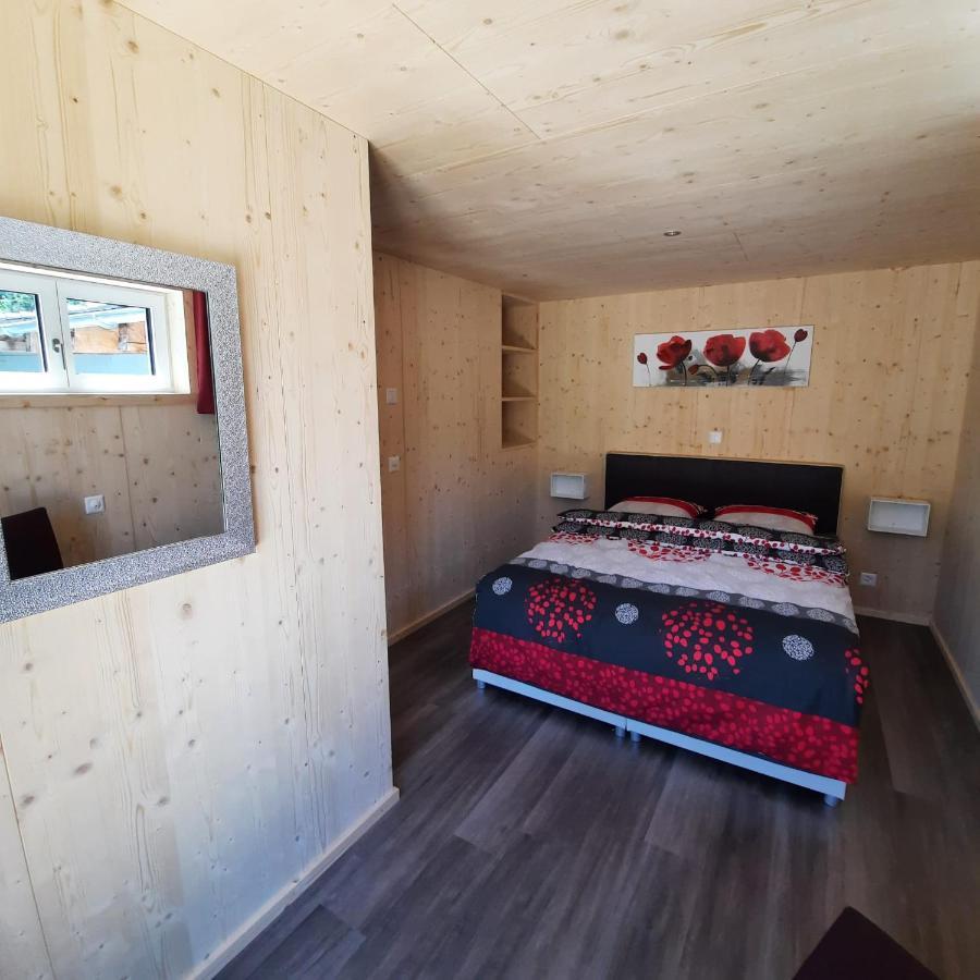Aktien 11 / A=Obere Wohnung / B=Untere Wohnung Sils im Domleschg Dış mekan fotoğraf